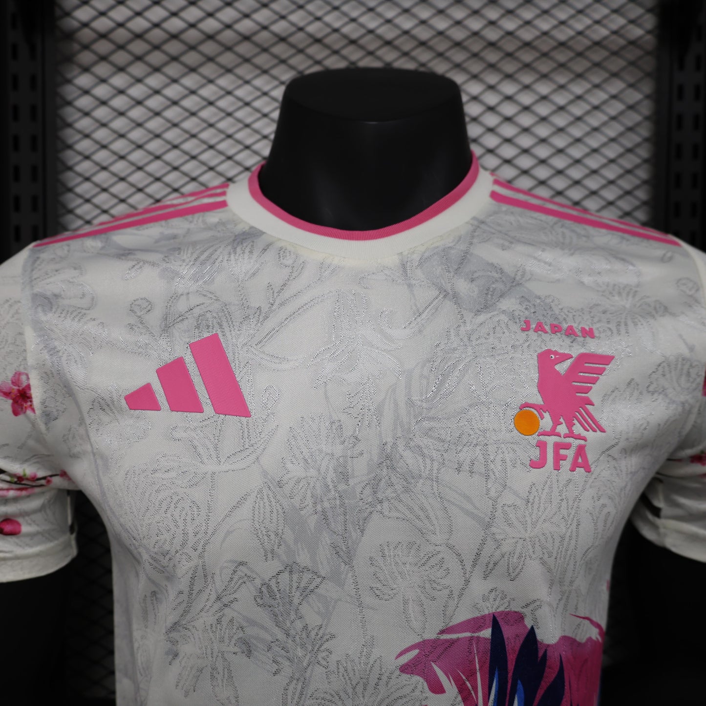 Japan "Yoru no Fukurou" Special Kit
